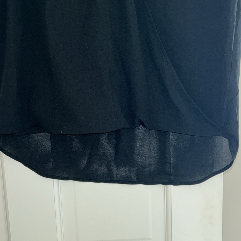 NY&Co: Lovely, Black, Crossover Blouse: size M - Picture 3 of 7